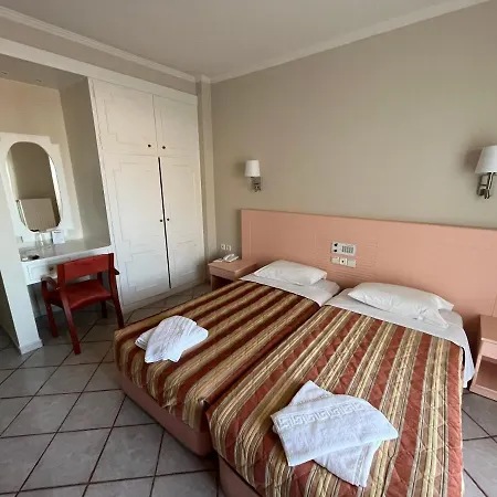Philoxenia Hotel
