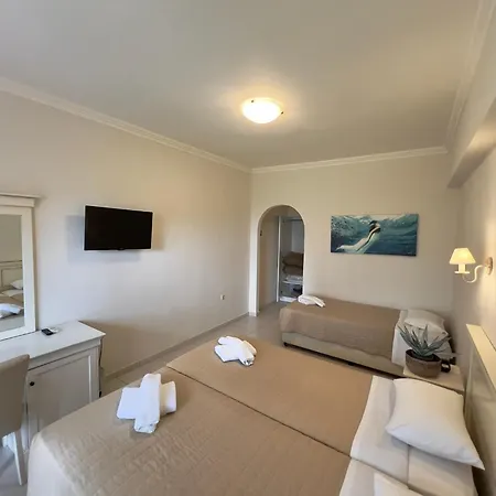 Philoxenia Hotel 3*