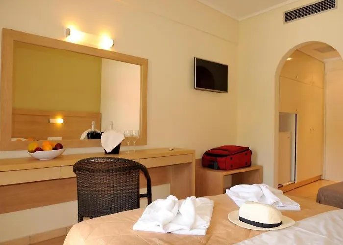 Philoxenia Отель 3*