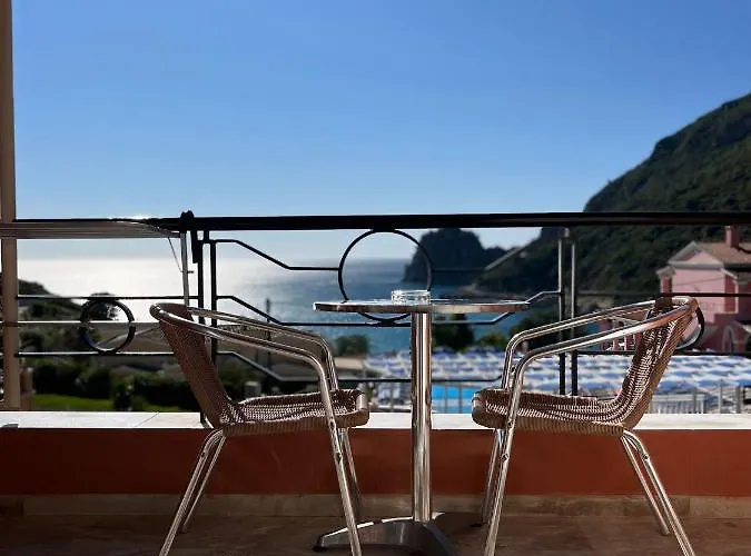 Philoxenia Отель 3*