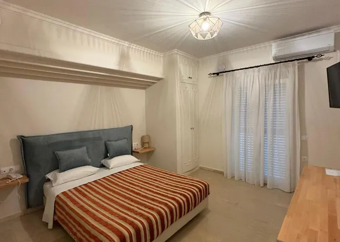 Philoxenia Отель